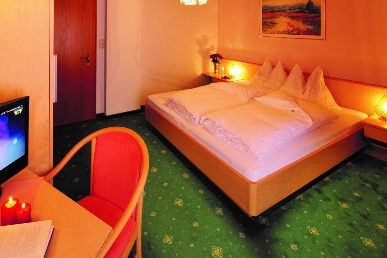 Hotel Sonnalpen Damuels Bagian luar foto