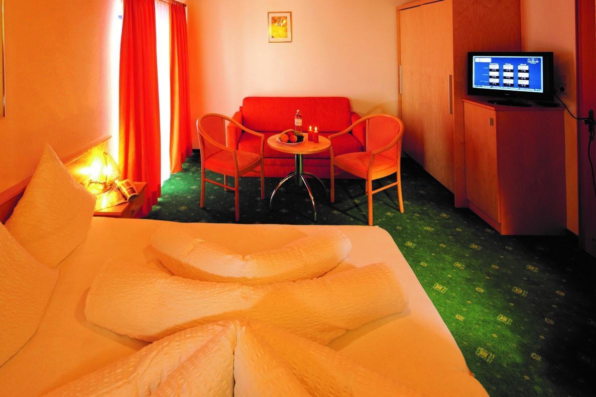 Hotel Sonnalpen Damuels Bagian luar foto